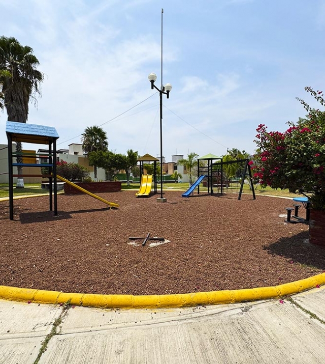 PASEOS DE LA CONFIANZA II  70 12.jpg